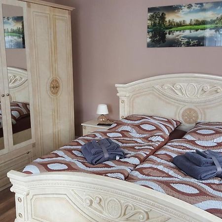 Ferienwohnung Im Dreilaendereck 치타우 외부 사진